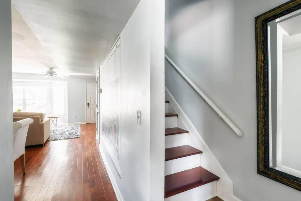 Walk To Broadway Charming Modern Historic Townhome Nashville Exterior foto